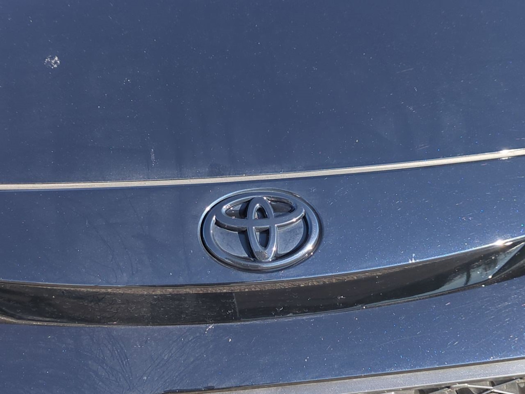 Thumbnail: 2023 Toyota Corolla - 7