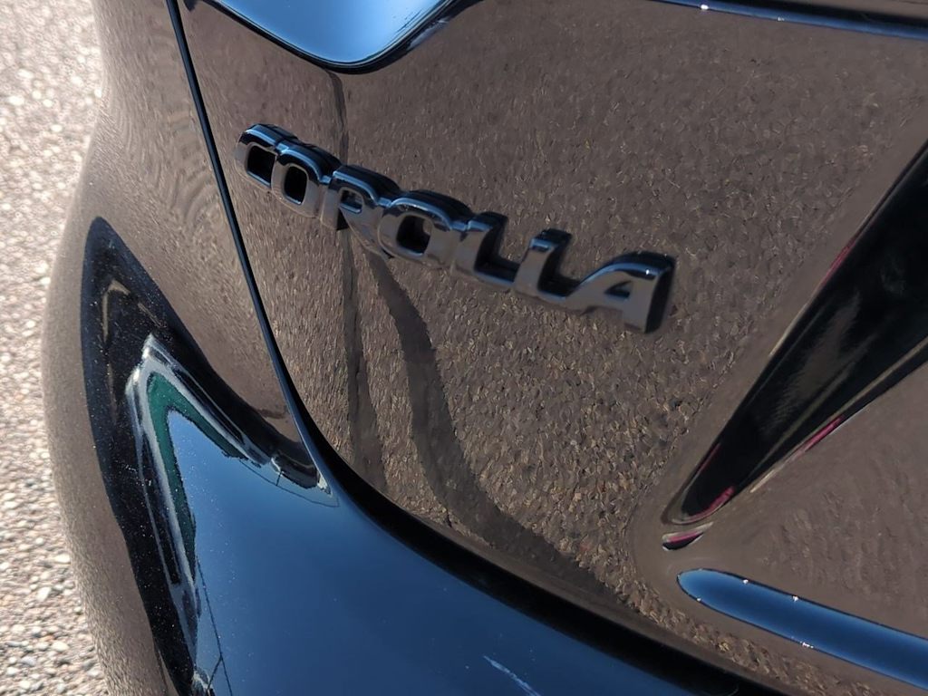 Thumbnail: 2023 Toyota Corolla - 23