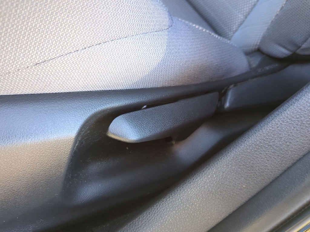 Thumbnail: 2023 Toyota Corolla - 24