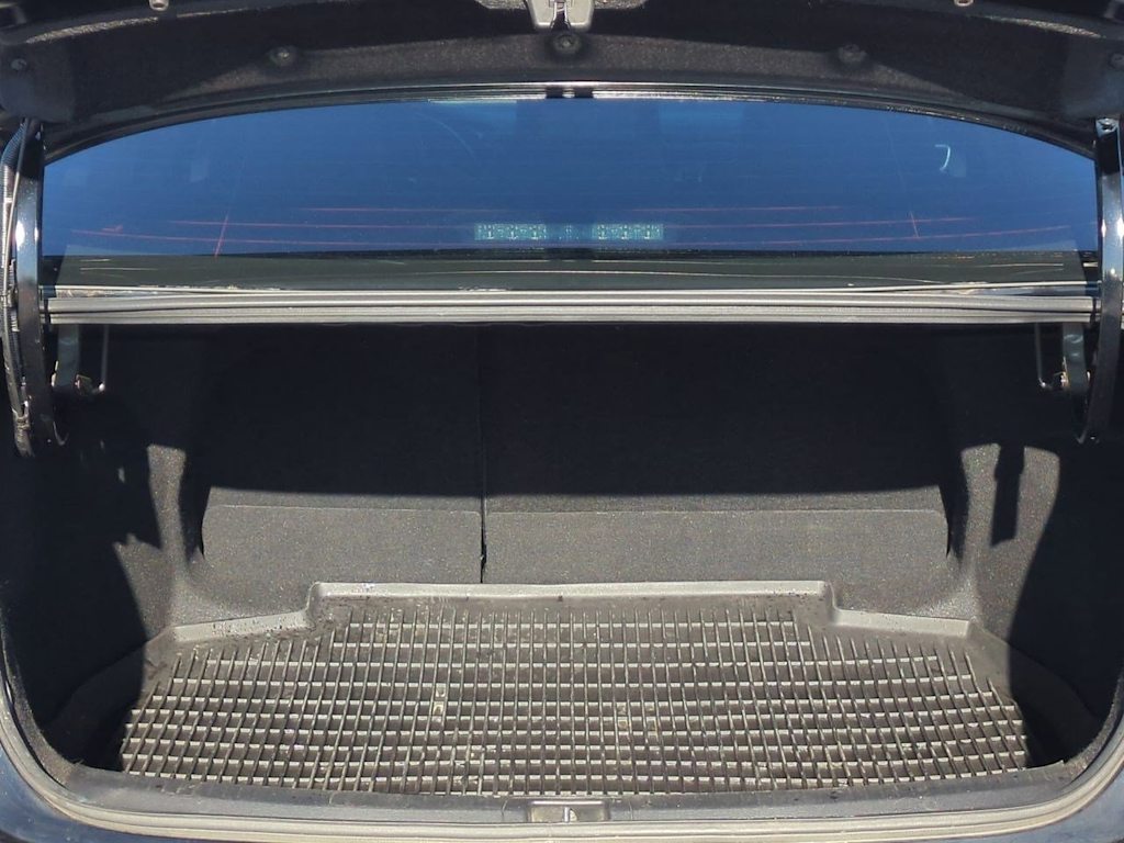 Thumbnail: 2023 Toyota Corolla - 17