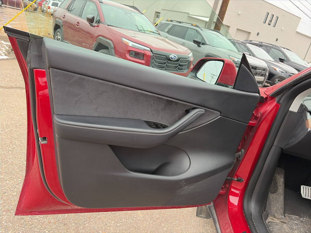 Thumbnail: 2020 Tesla Model Y - 15