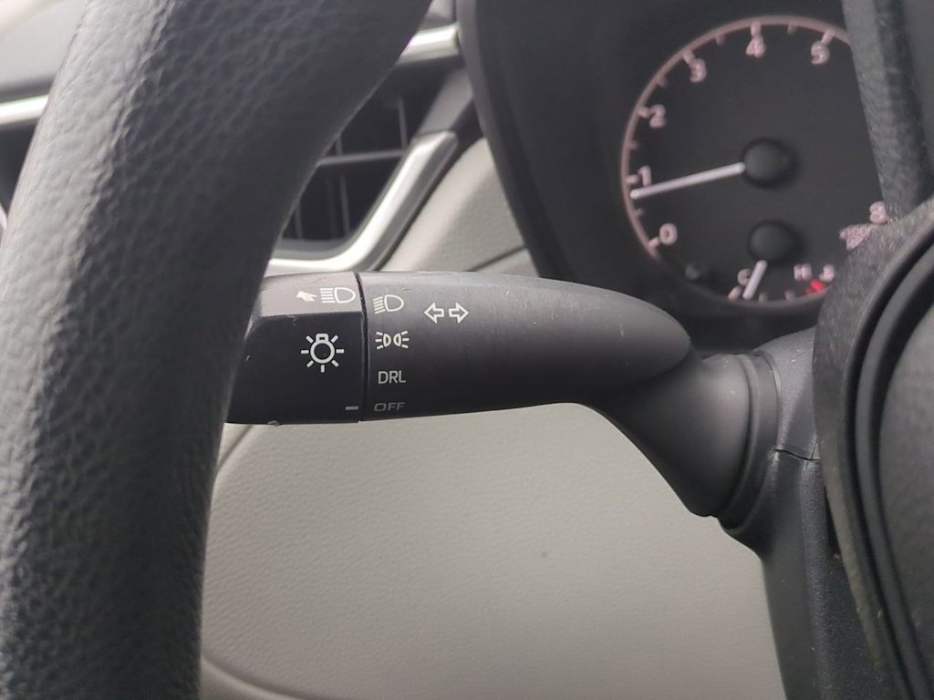 Thumbnail: 2023 Toyota Corolla Cross - 30