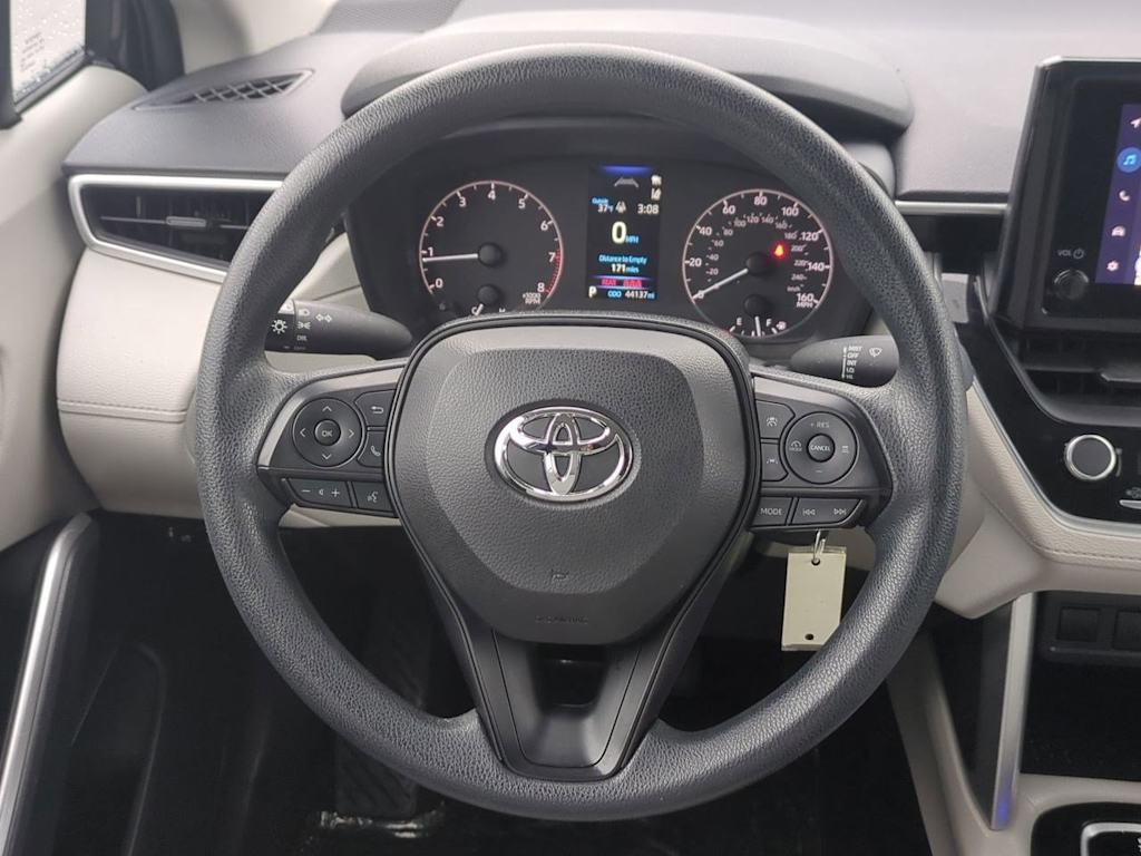 Thumbnail: 2023 Toyota Corolla Cross - 13