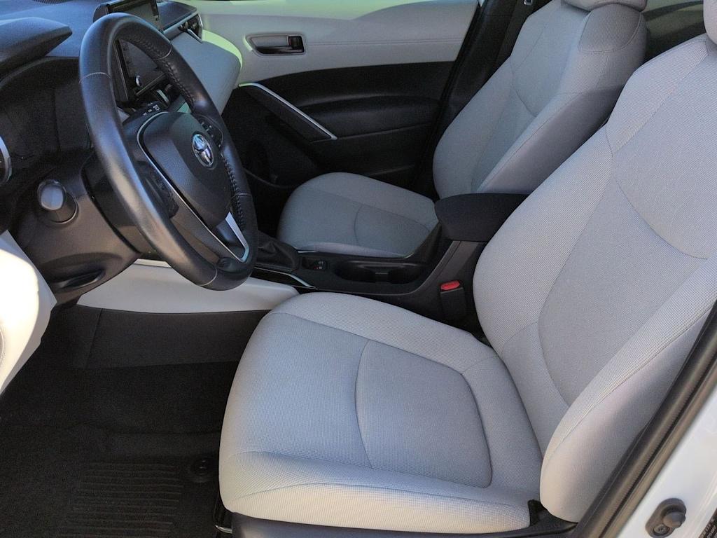 Thumbnail: 2022 Toyota Corolla Cross - 11