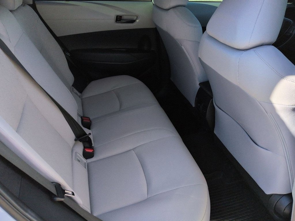 Thumbnail: 2022 Toyota Corolla Cross - 28