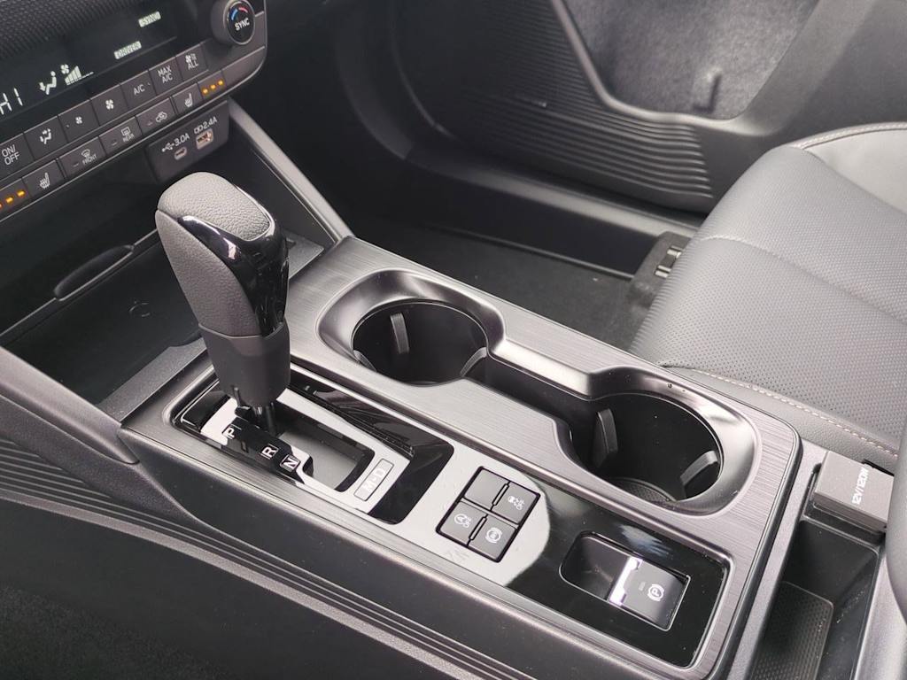 Thumbnail: 2026 Subaru Outback - 15