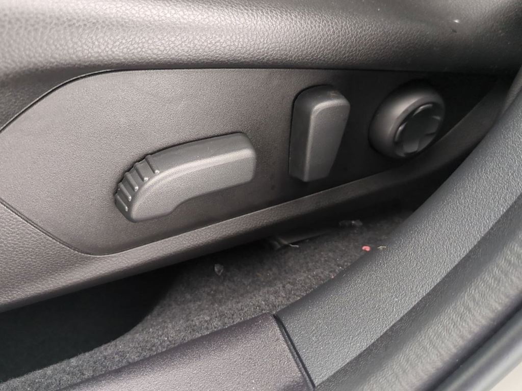 Thumbnail: 2026 Subaru Outback - 25