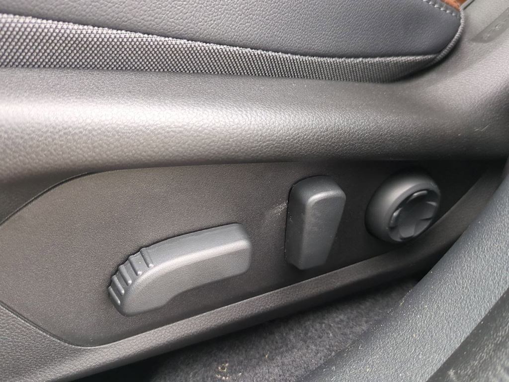 Thumbnail: 2026 Subaru Outback - 24