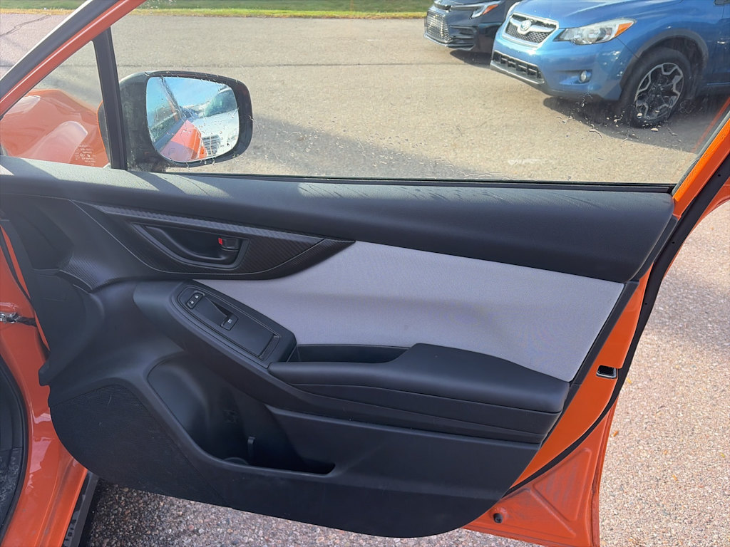 Thumbnail: 2019 Subaru Crosstrek - 18