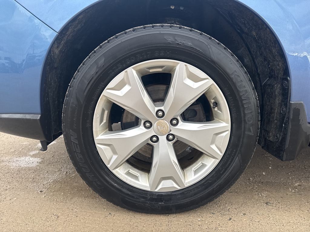 Thumbnail: 2015 Subaru Forester - 17