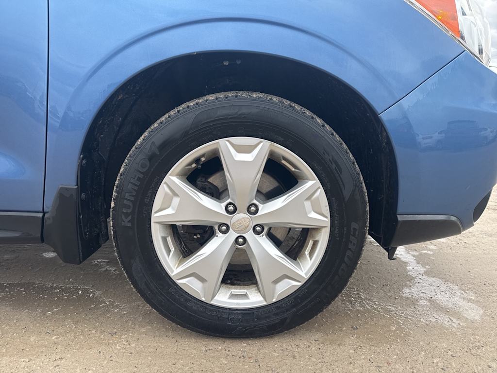 Thumbnail: 2015 Subaru Forester - 18