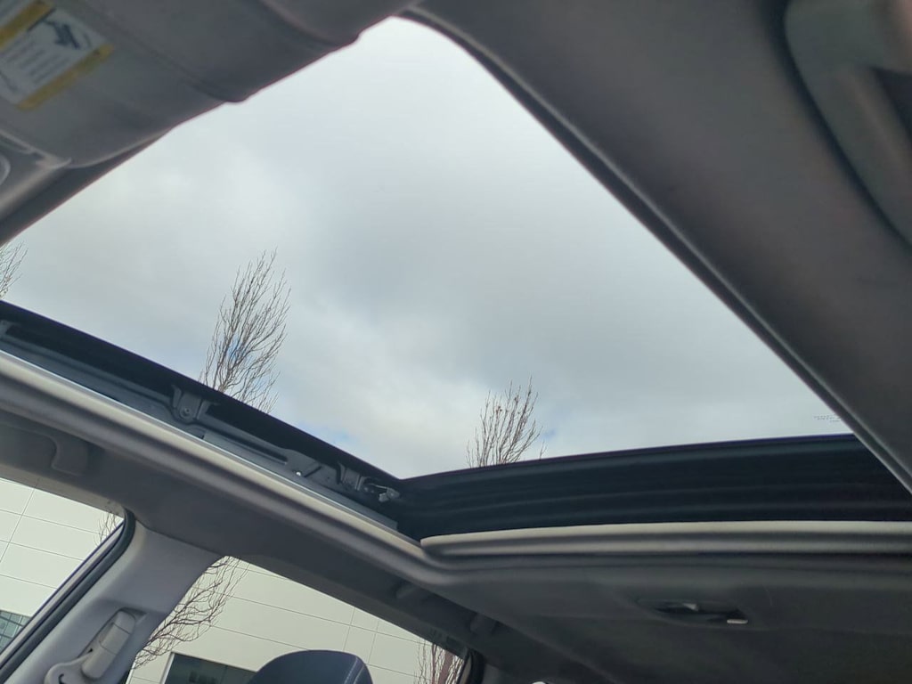 Thumbnail: 2015 Subaru Forester - 26