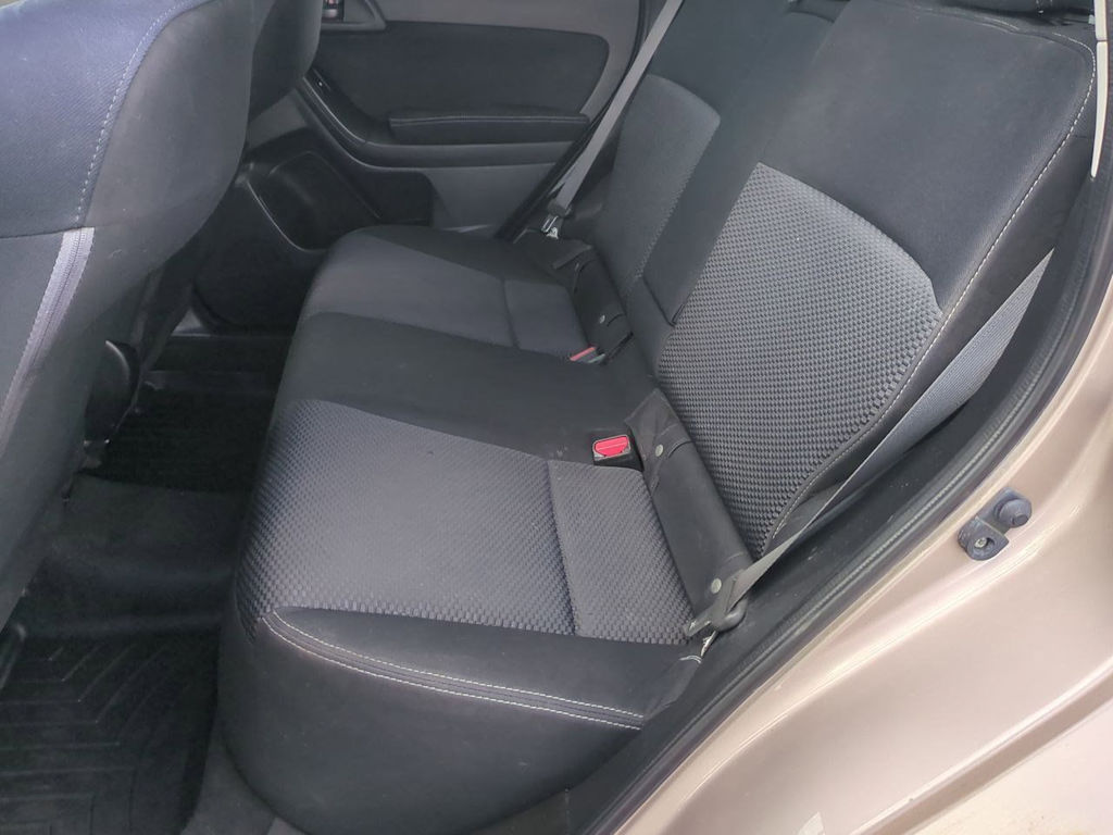 Thumbnail: 2015 Subaru Forester - 27