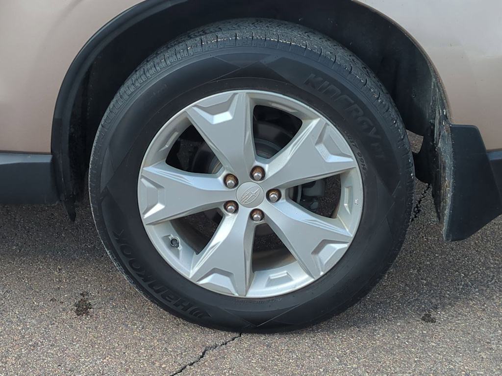 Thumbnail: 2015 Subaru Forester - 8