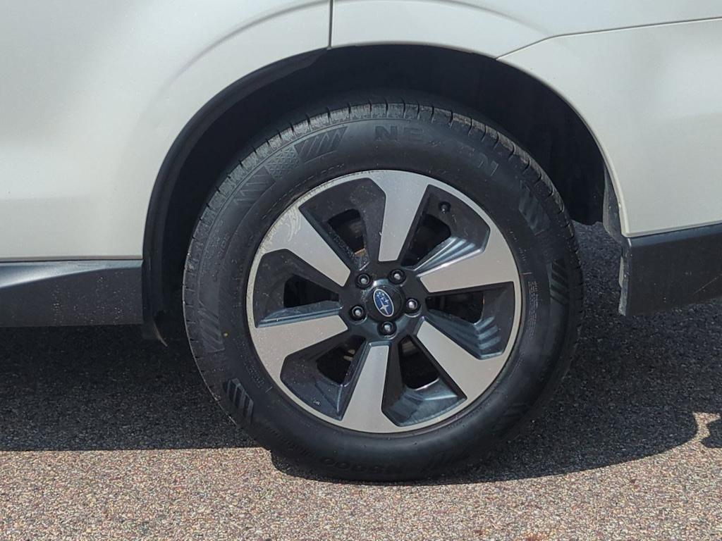 Thumbnail: 2018 Subaru Forester - 8