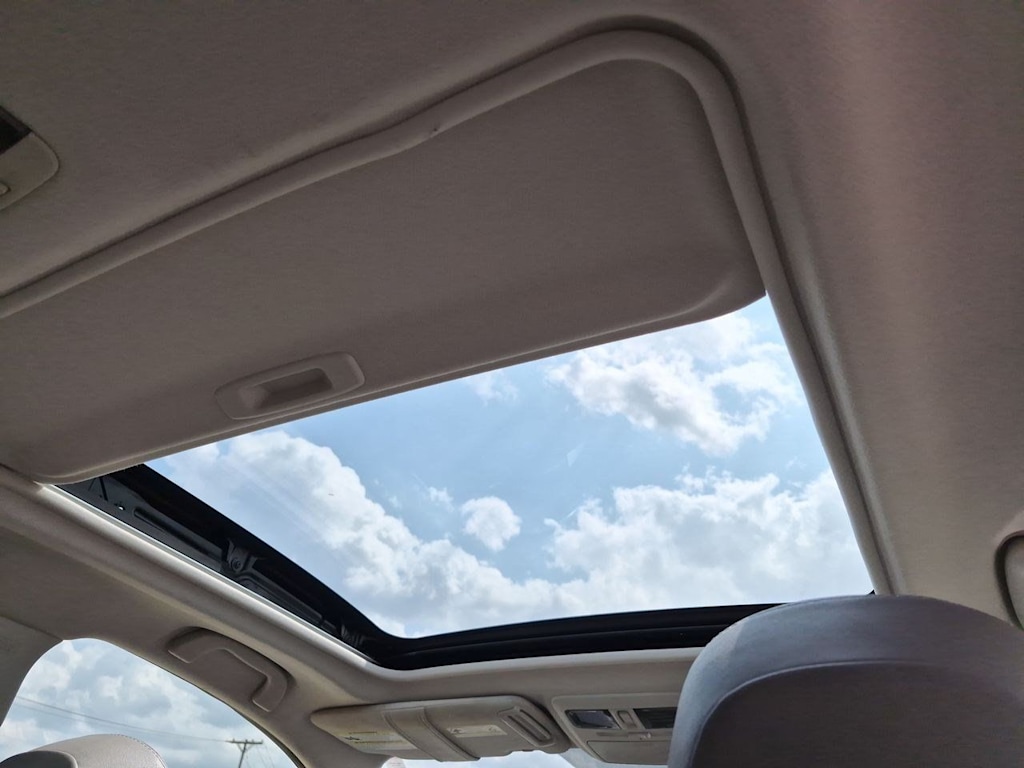 Thumbnail: 2015 Subaru Forester - 22