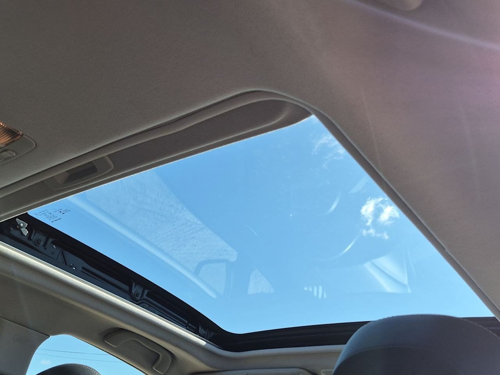 Thumbnail: 2018 Subaru Forester - 21
