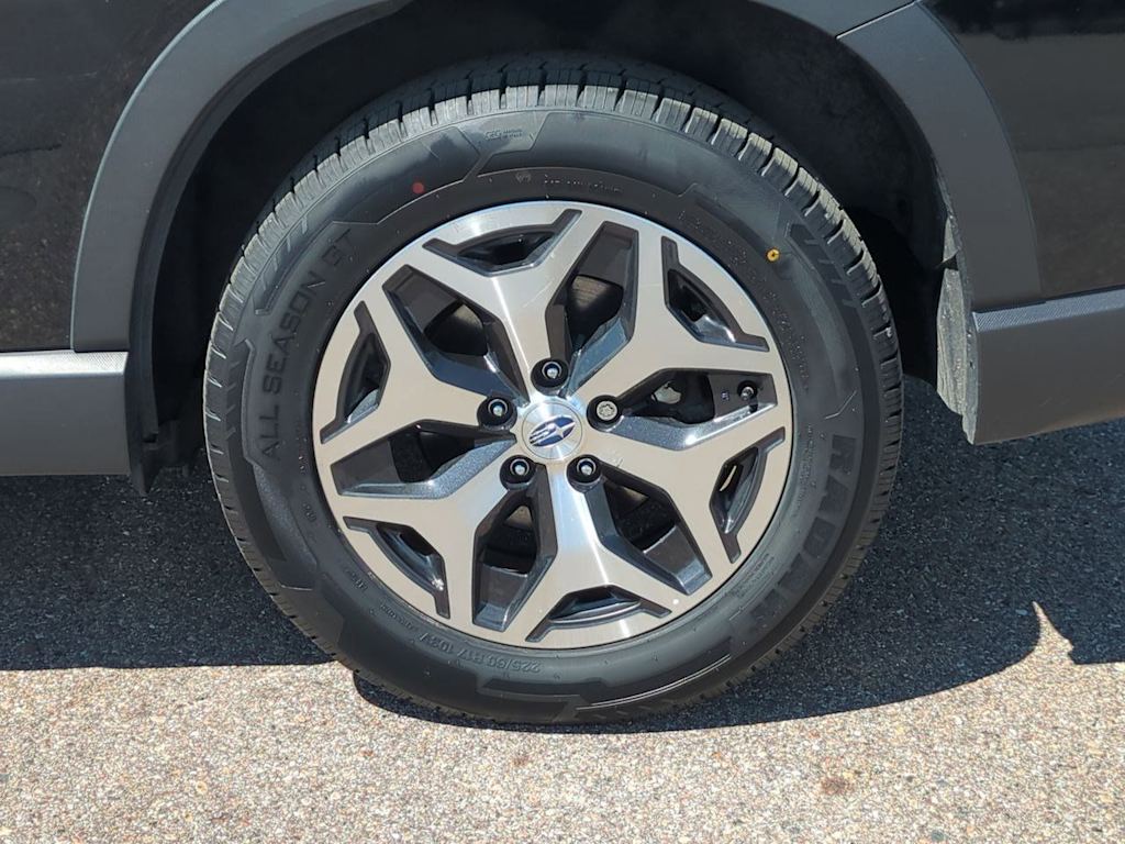 Thumbnail: 2023 Subaru Forester - 8