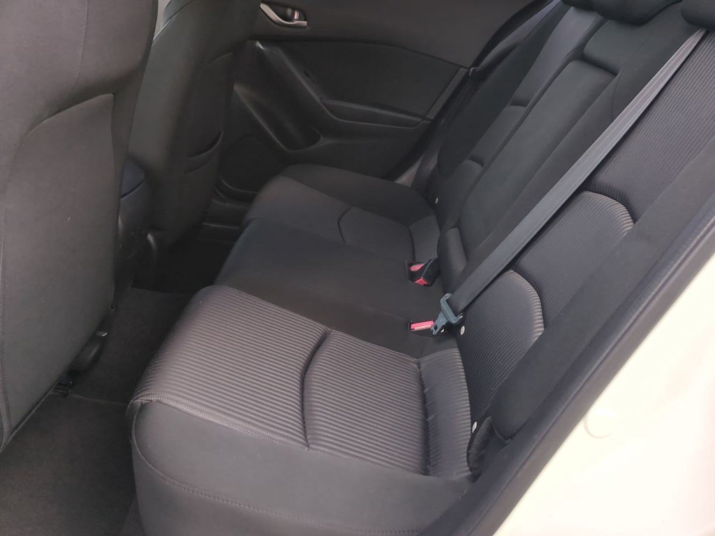 Thumbnail: 2015 Mazda Mazda3 - 26
