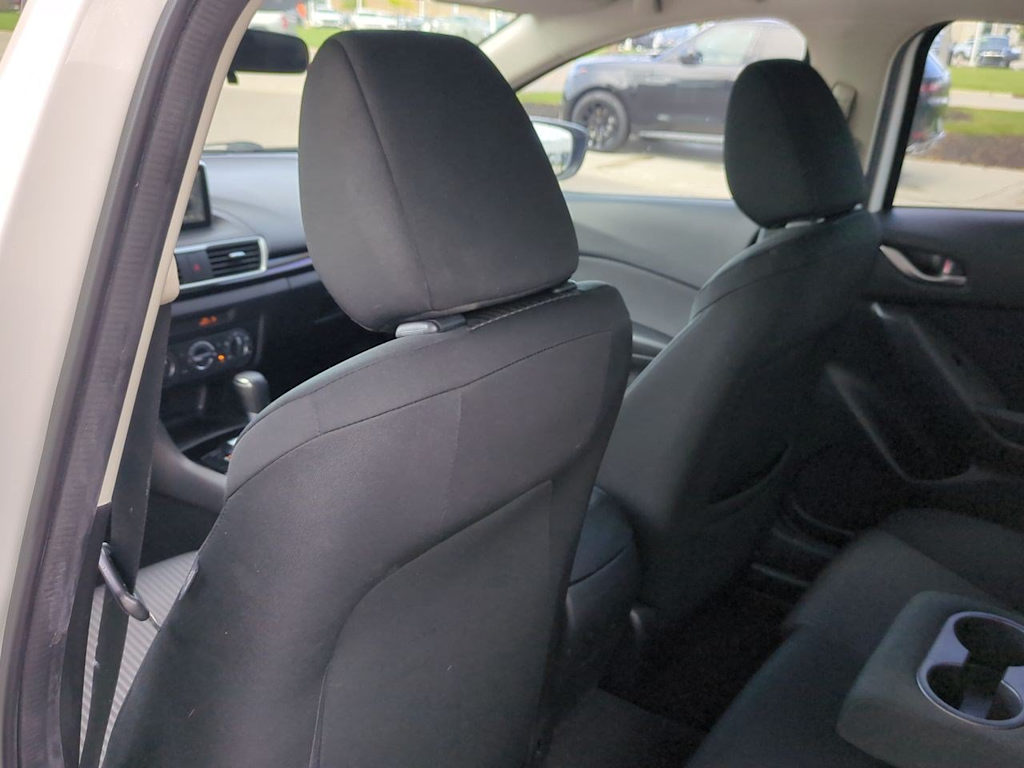 Thumbnail: 2015 Mazda Mazda3 - 12