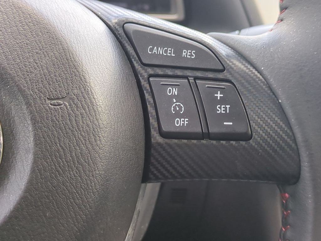 Thumbnail: 2015 Mazda Mazda3 - 29