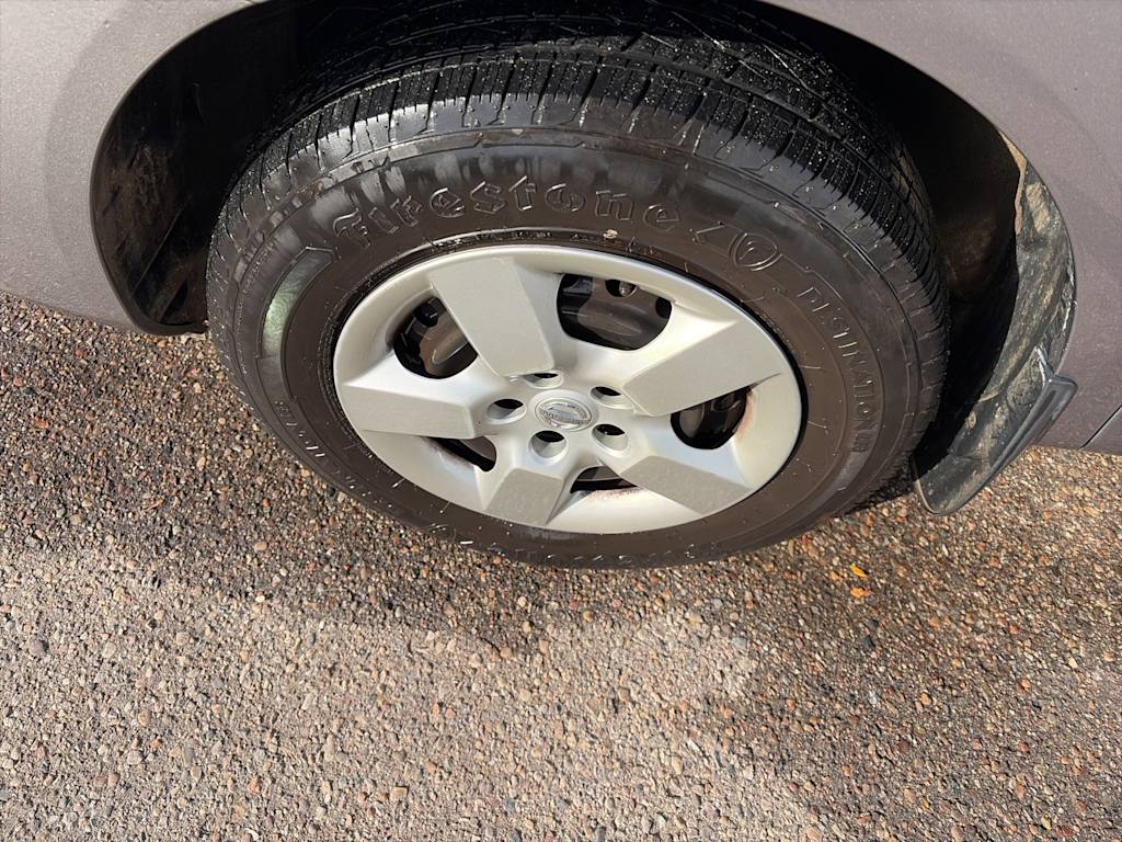 Thumbnail: 2012 Nissan Rogue - 6