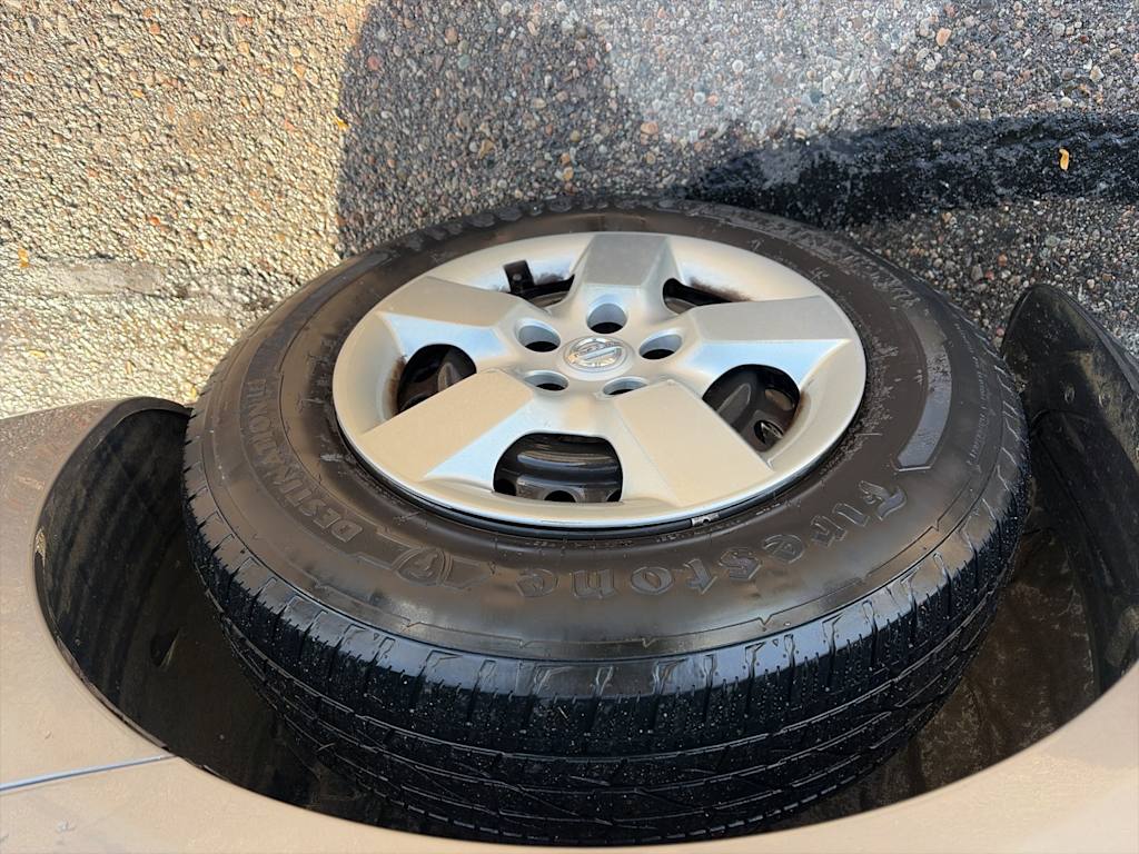 Thumbnail: 2012 Nissan Rogue - 14