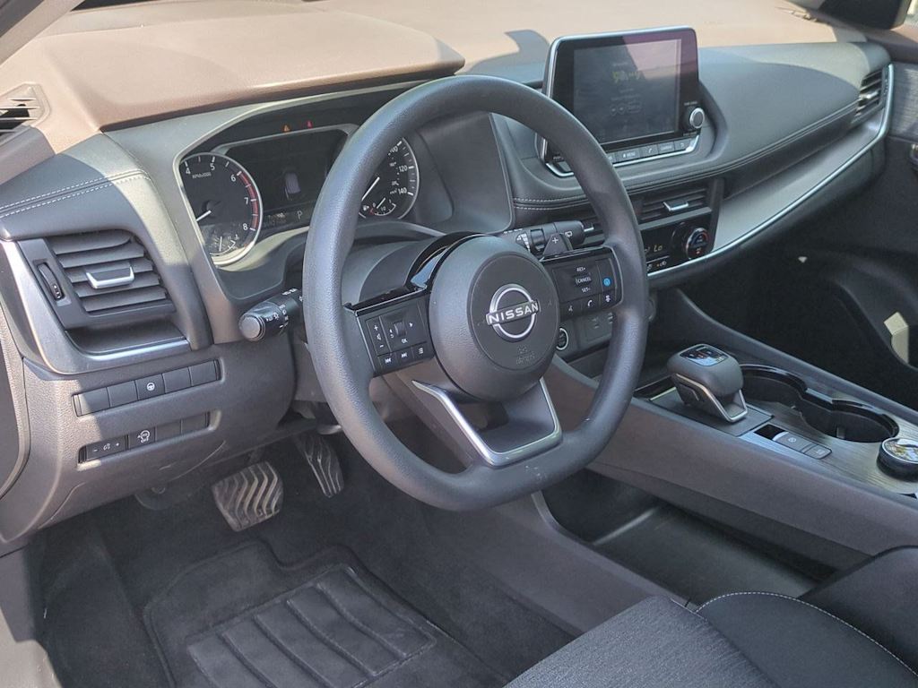 Thumbnail: 2023 Nissan Rogue - 2