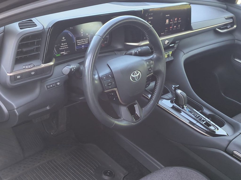Thumbnail: 2024 Toyota Crown - 2