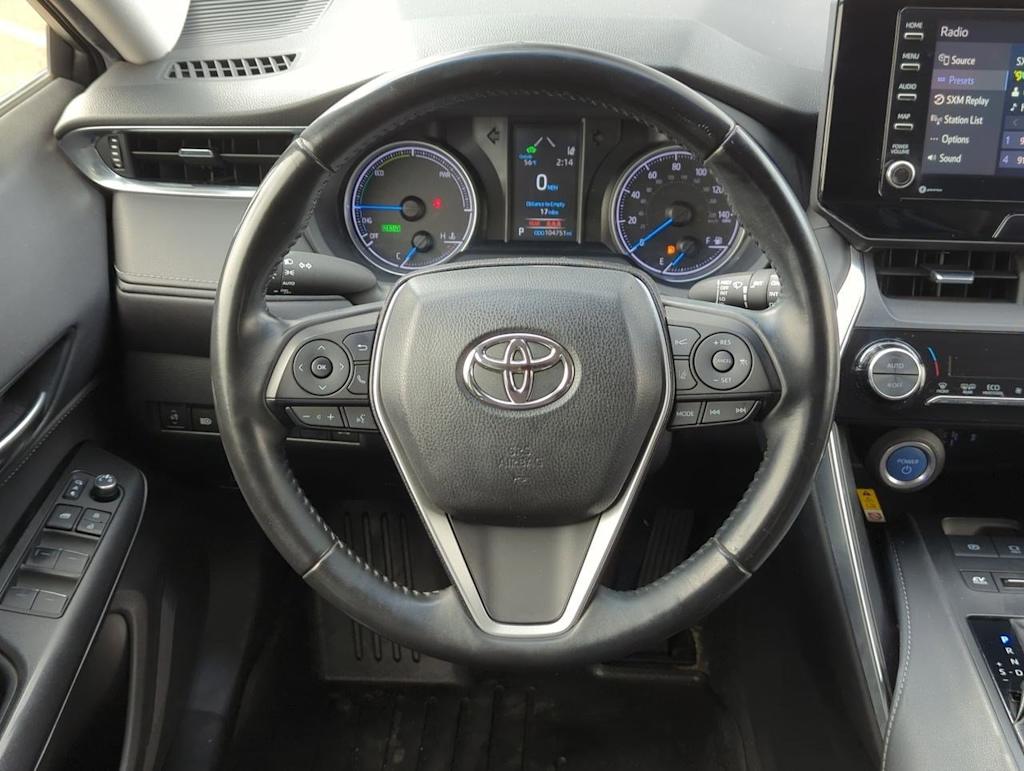 2021 Toyota Venza LE 13
