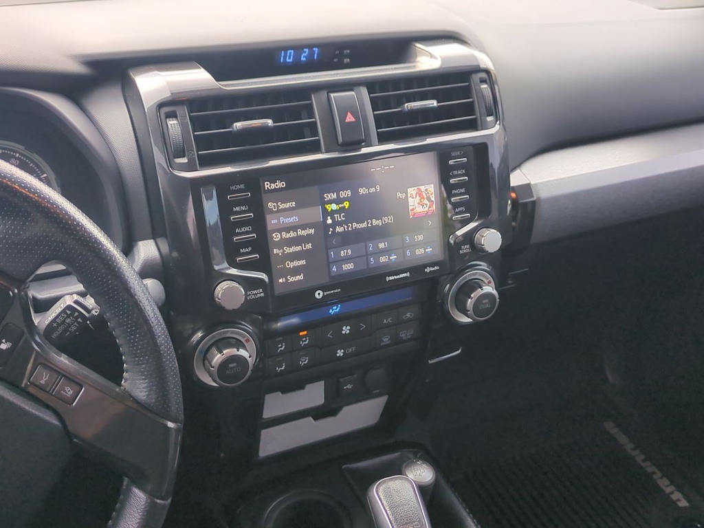 Thumbnail: 2020 Toyota 4Runner - 14