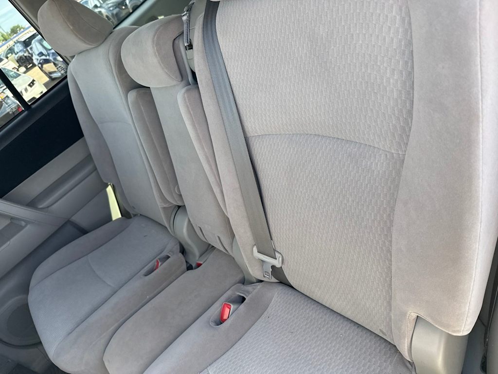 Thumbnail: 2008 Toyota Highlander - 10