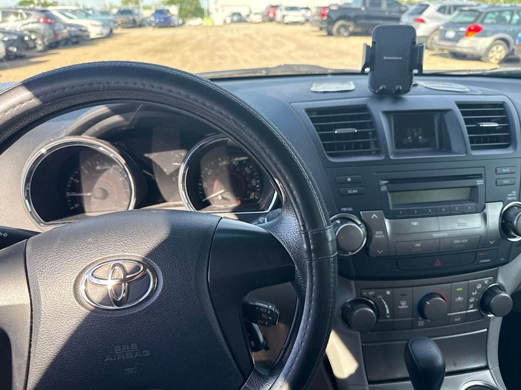Thumbnail: 2008 Toyota Highlander - 2