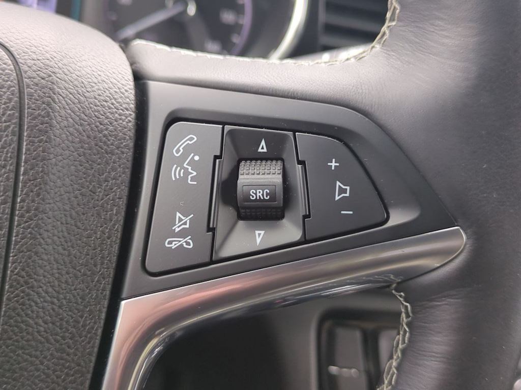 Thumbnail: 2017 Buick Encore - 31