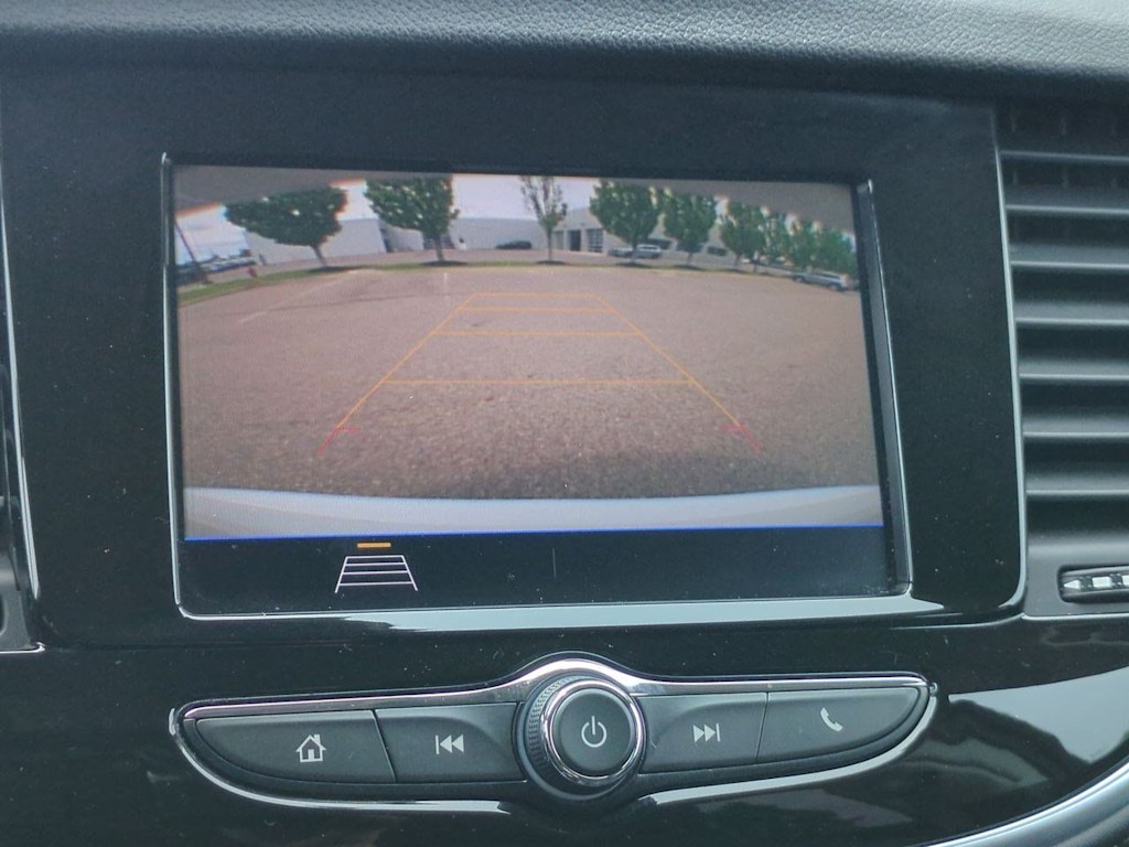 Thumbnail: 2022 Buick Encore - 30