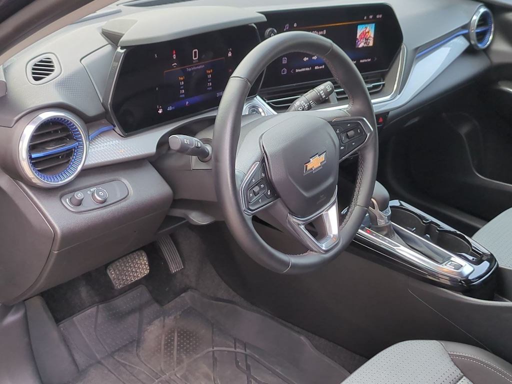 Thumbnail: 2024 Chevrolet Trax - 2