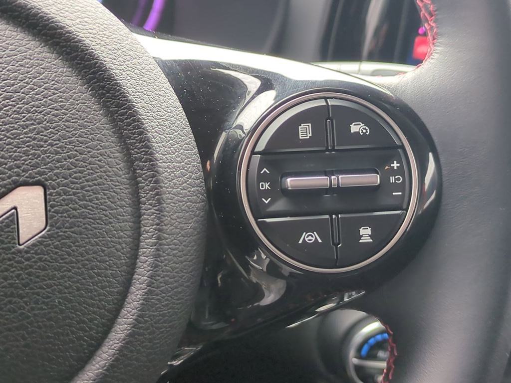 Thumbnail: 2024 Kia Soul - 31