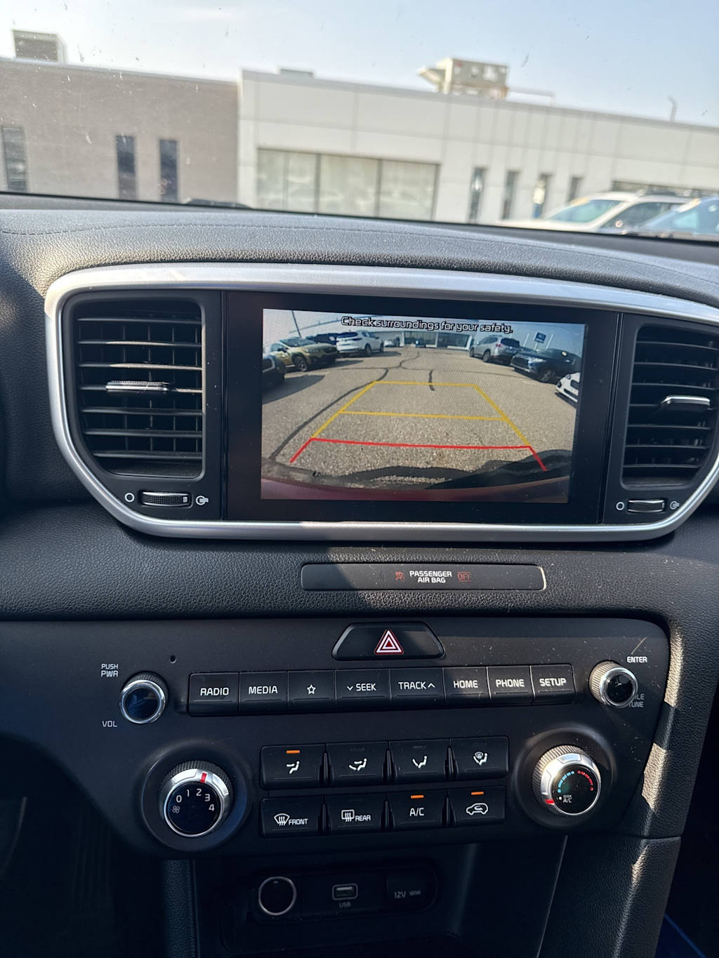 Thumbnail: 2021 Kia Sportage - 8