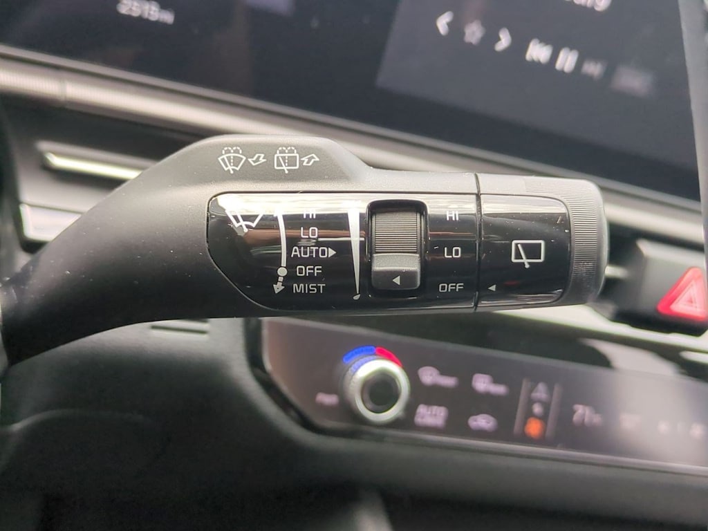 Thumbnail: 2026 Kia Sportage - 32