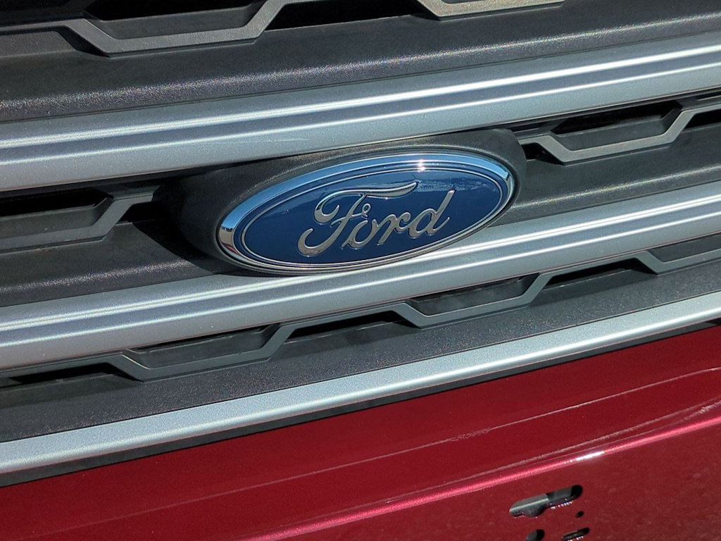 Thumbnail: 2018 Ford EcoSport - 23