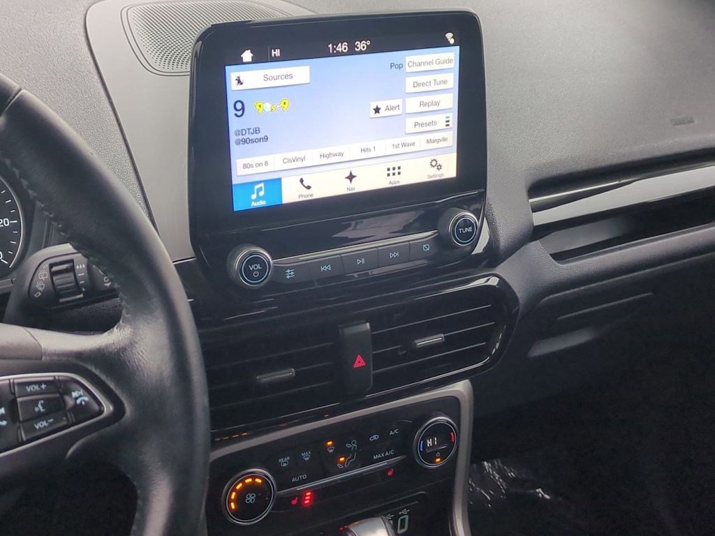 Thumbnail: 2018 Ford EcoSport - 14