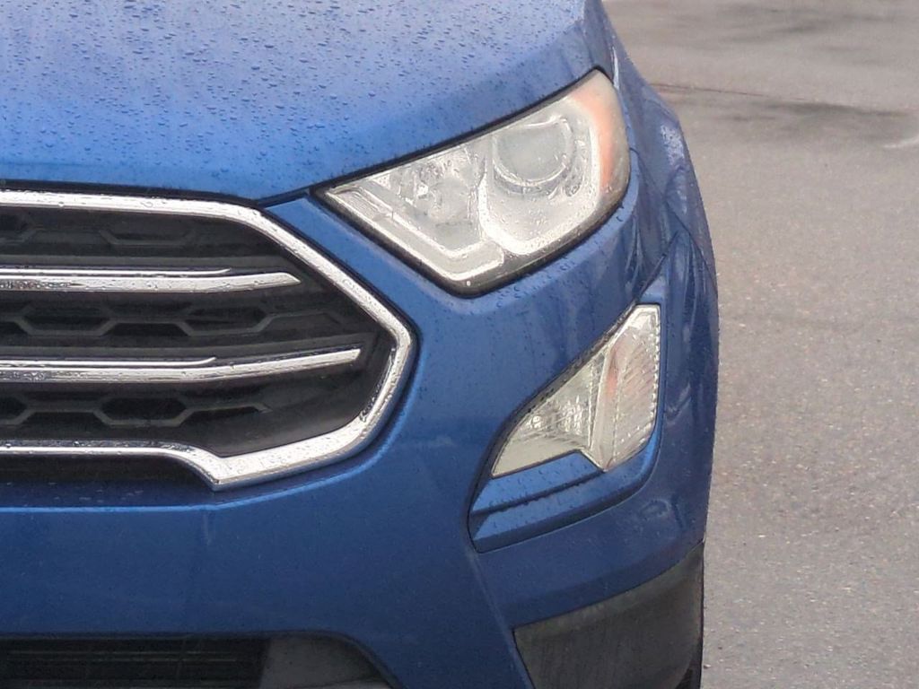 Thumbnail: 2018 Ford EcoSport - 22