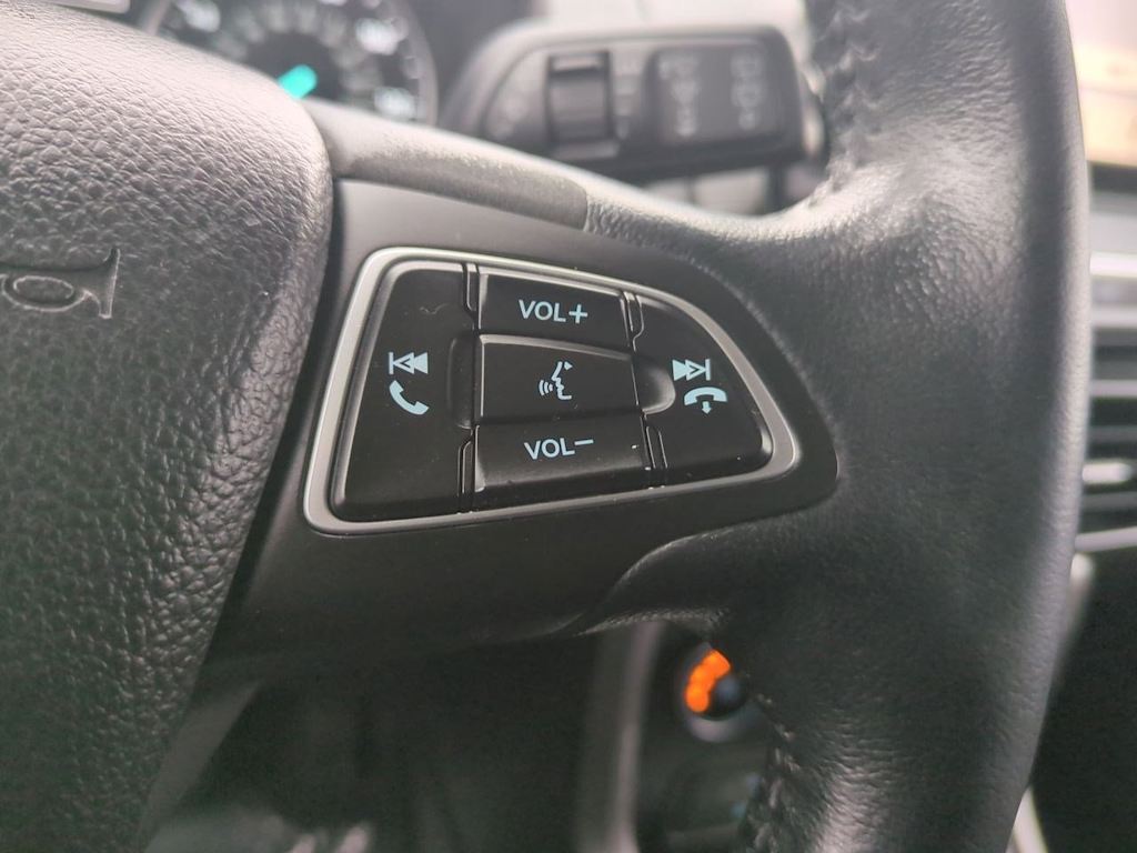 Thumbnail: 2018 Ford EcoSport - 30