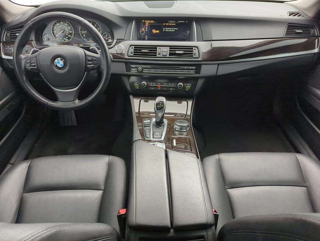 2016 BMW 5 Series 535xi 9