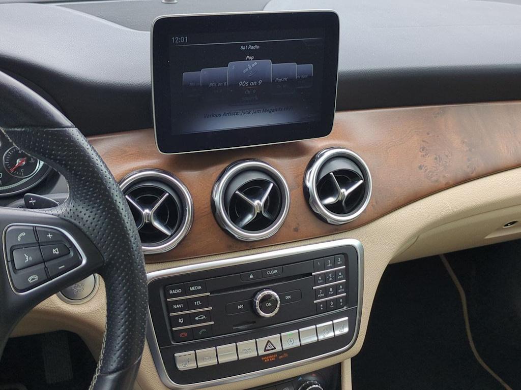 Thumbnail: 2019 Mercedes-Benz GLA - 14