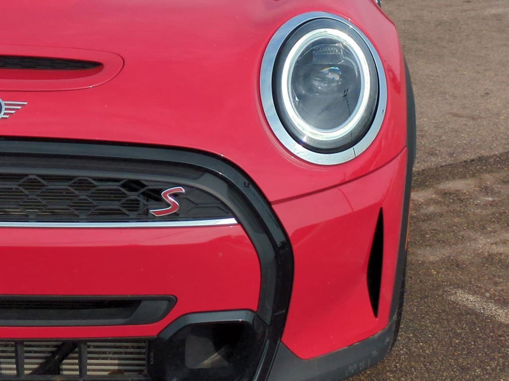 Thumbnail: 2023 MINI Cooper - 23