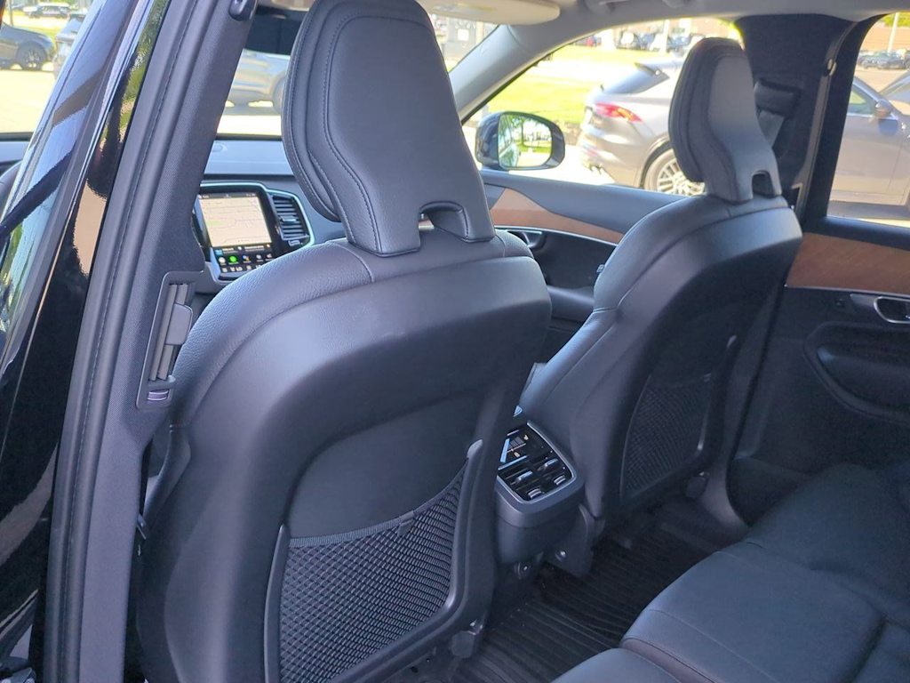 Thumbnail: 2024 Volvo XC90 - 12