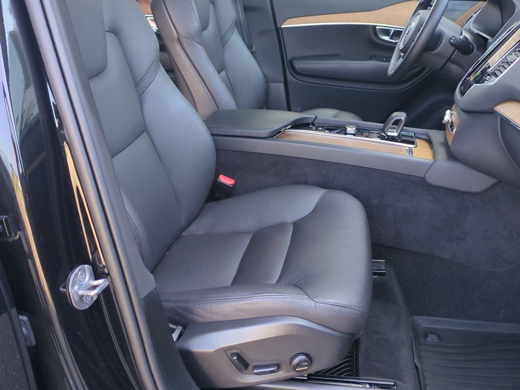 Thumbnail: 2024 Volvo XC90 - 11