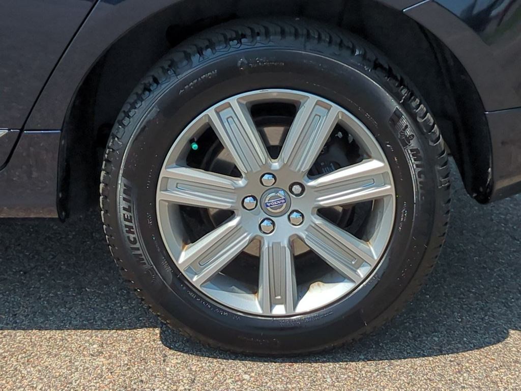 Thumbnail: 2016 Volvo XC60 - 8