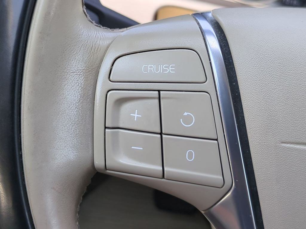 Thumbnail: 2016 Volvo XC60 - 30